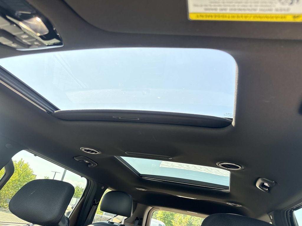 2024 Kia EV9 Land