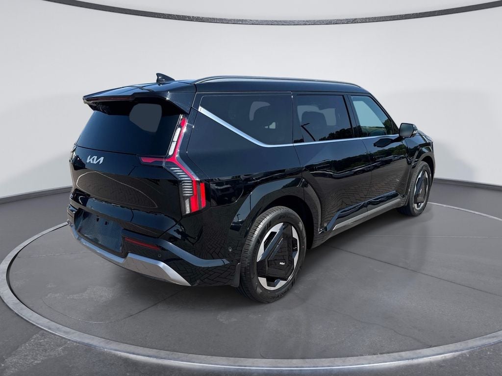 2024 Kia EV9 Land