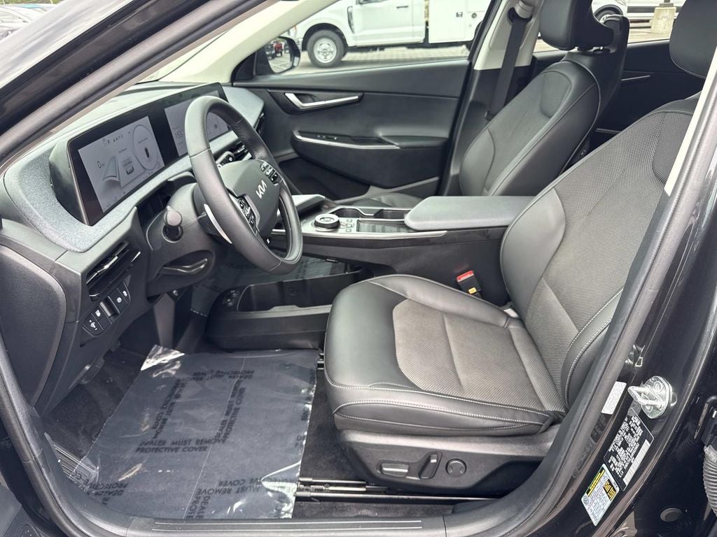 2024 Kia EV6 Light