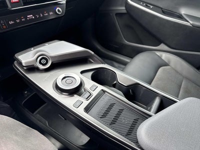 2024 Kia EV6 Light