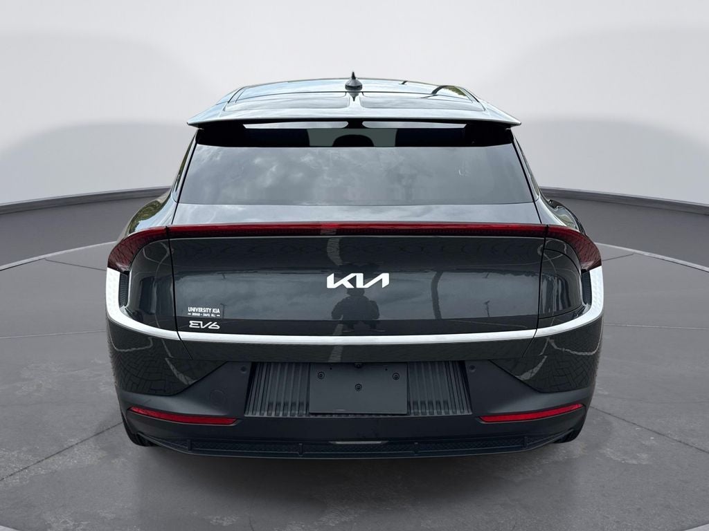 2024 Kia EV6 Light