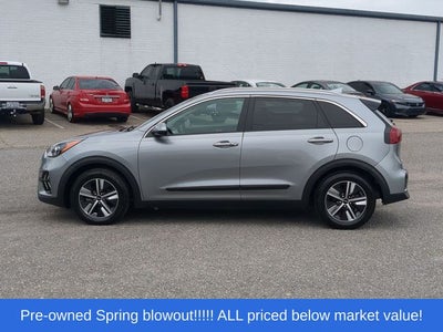 2022 Kia Niro LXS