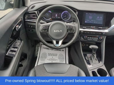 2022 Kia Niro LXS