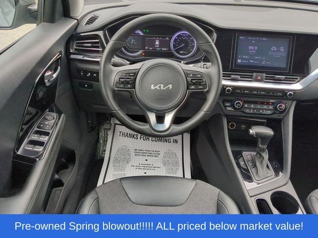 2022 Kia Niro LXS