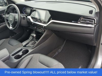 2022 Kia Niro LXS