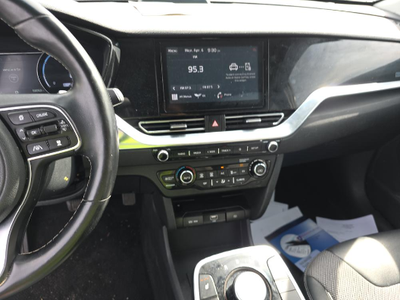 2022 Kia Niro EV S