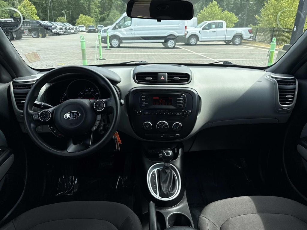 2016 Kia Soul Base