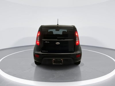 2013 Kia Soul Base