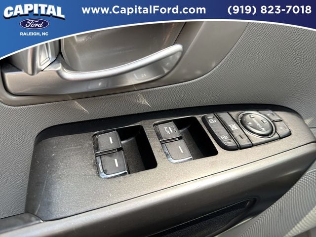 2021 Kia Sedona LX