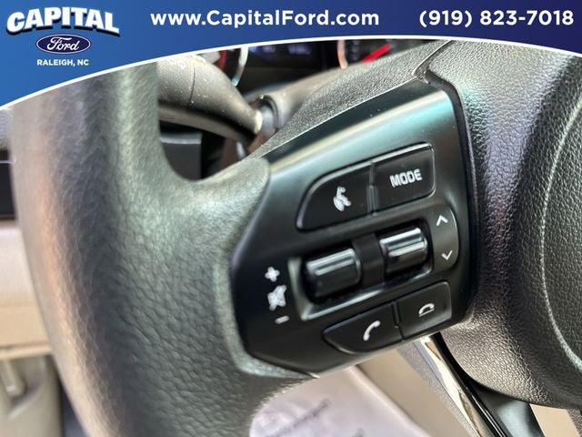 2021 Kia Sedona LX