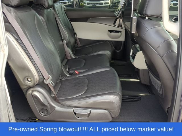 2022 Kia Carnival LXS