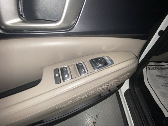 2025 Kia Carnival LX