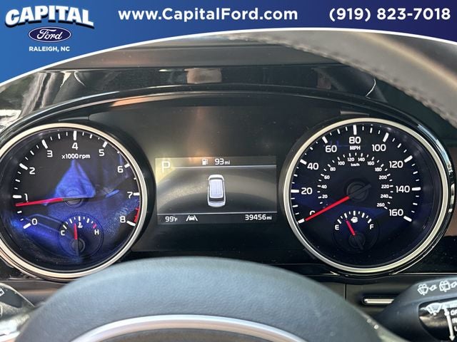 2024 Kia Carnival EX