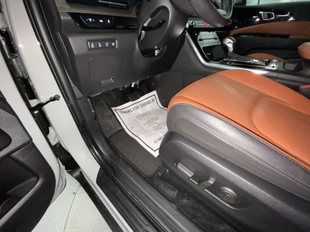 2024 Kia Carnival SX