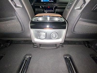 2024 Kia Carnival SX