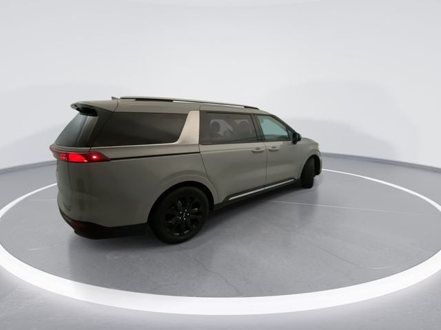 2024 Kia Carnival SX