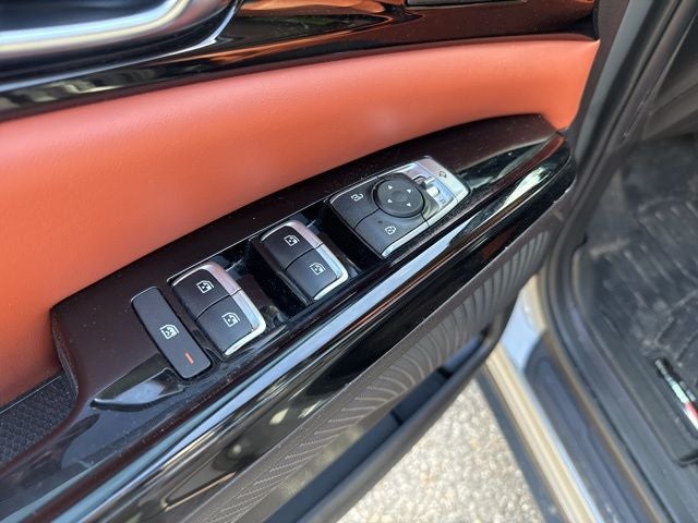 2023 Kia Carnival SX