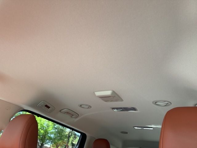 2023 Kia Carnival SX