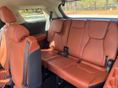 2023 Kia Carnival SX