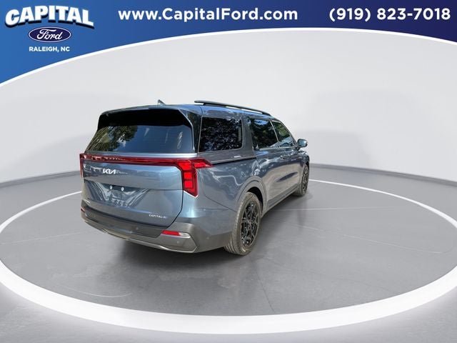 2025 Kia Carnival SX