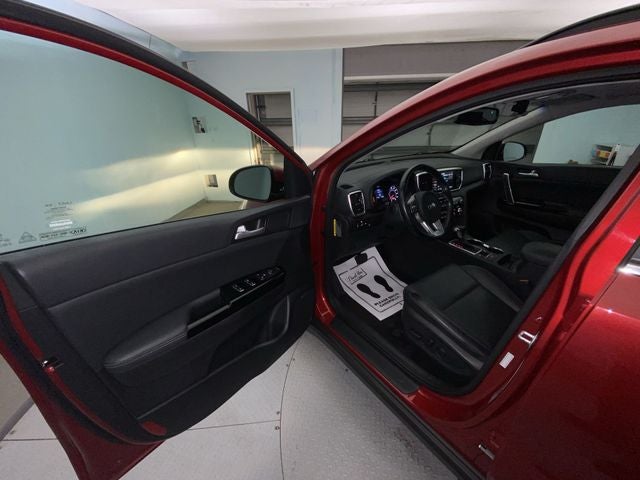 2020 Kia Sportage EX