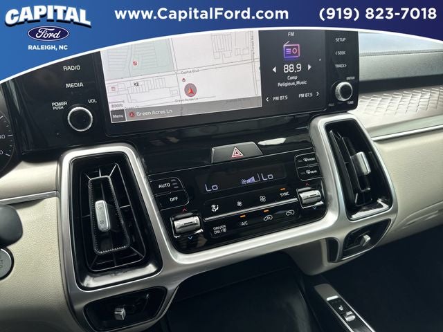2022 Kia Sorento Hybrid EX