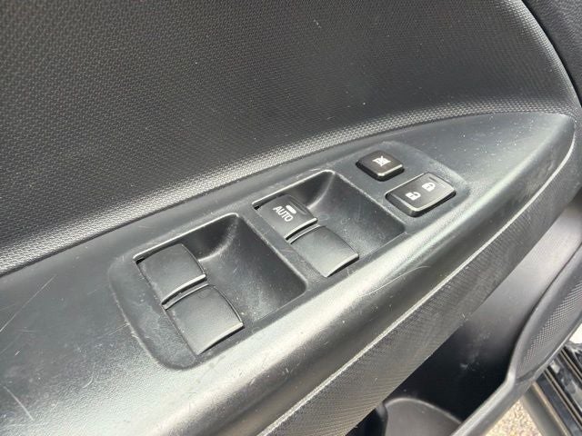 2024 Mitsubishi Mirage Base