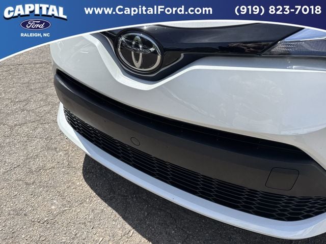 2021 Toyota C-HR XLE