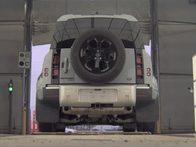 2020 Land Rover Defender 110 HSE