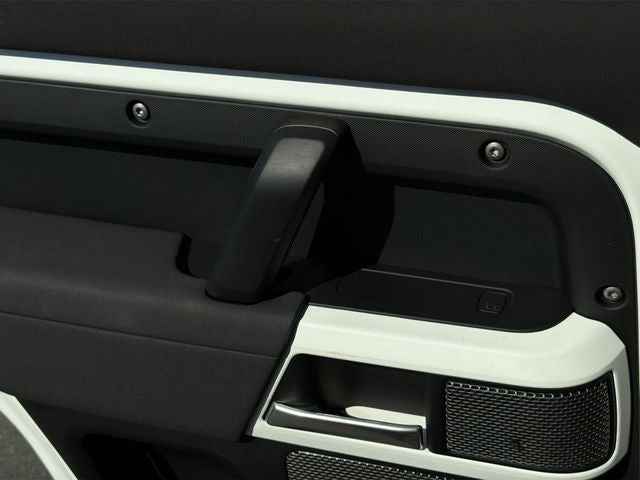2023 Land Rover Defender 110 S