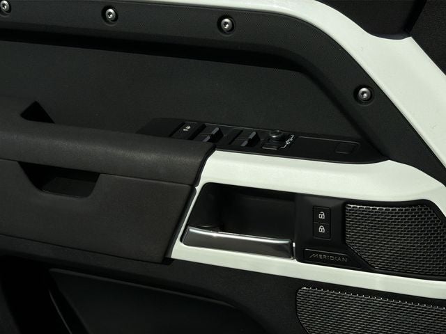 2023 Land Rover Defender 110 S