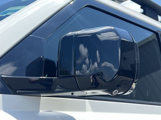 2023 Land Rover Defender 110 S