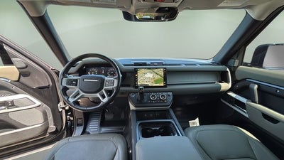 2022 Land Rover Defender 110 SE