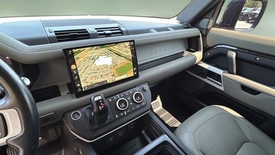 2022 Land Rover Defender 110 SE