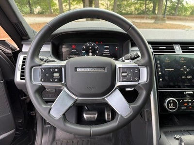 2024 Land Rover Discovery Dynamic SE