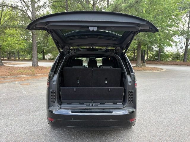 2024 Land Rover Discovery Dynamic SE
