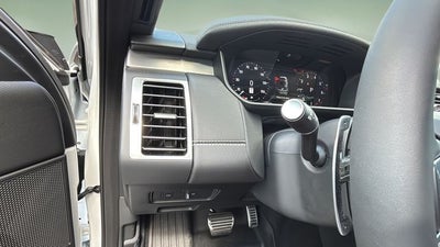 2026 Land Rover Discovery Gemini Edition