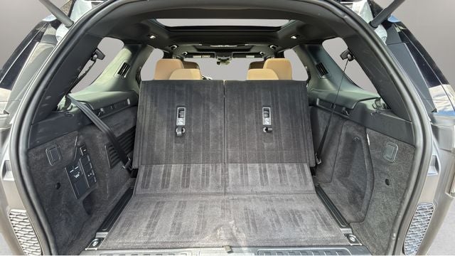 2026 Land Rover Discovery Gemini Edition