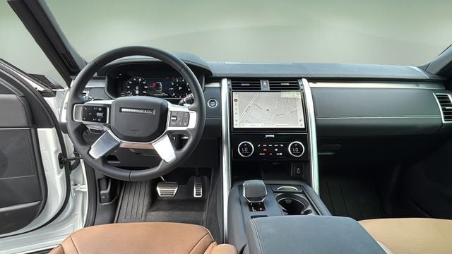 2026 Land Rover Discovery Gemini Edition