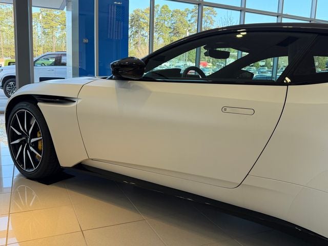 2023 Aston Martin DB11 Base