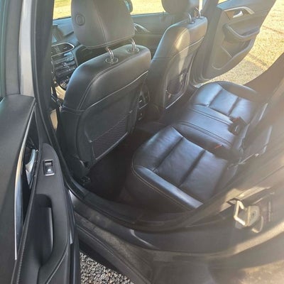 2018 INFINITI QX30 Luxury