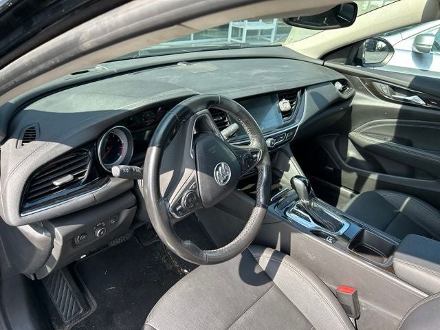 2018 Buick Regal Essence