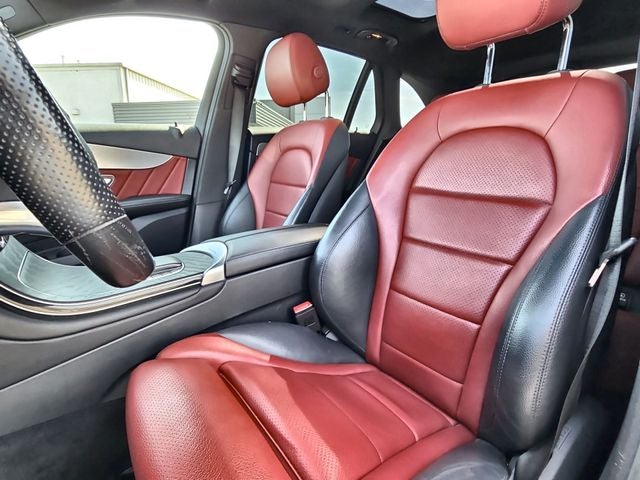 2022 Mercedes-Benz GLC GLC 300