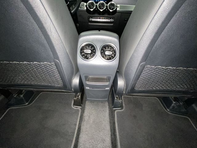 2023 Mercedes-Benz GLB GLB 250