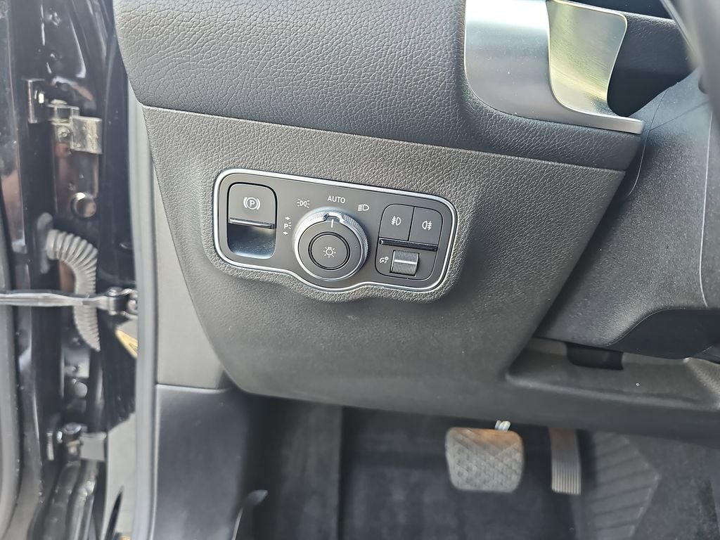 2021 Mercedes-Benz GLB GLB 250