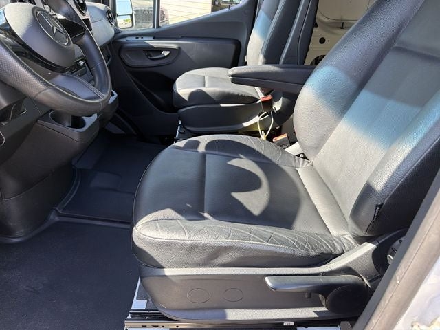 2025 Mercedes-Benz Sprinter 2500 Cargo 144 WB