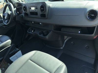 2025 Mercedes-Benz Sprinter 2500 Cargo 144 WB
