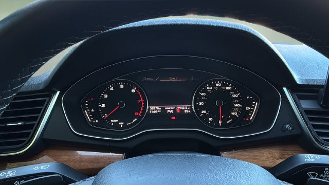 2023 Audi Q5 40 Premium quattro