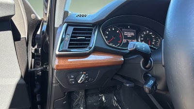 2023 Audi Q5 40 Premium quattro