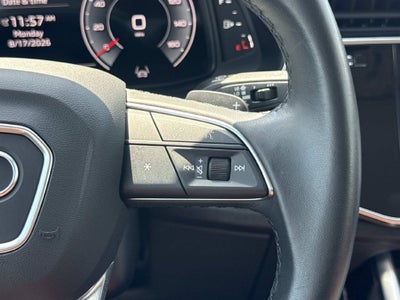 2023 Audi Q7 45 Premium Plus quattro